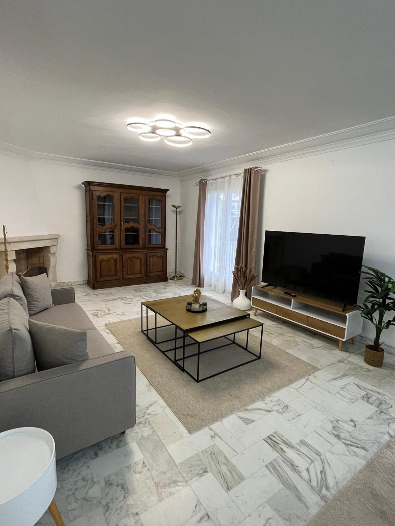 Bel Appartement A Perpignan Exterior photo